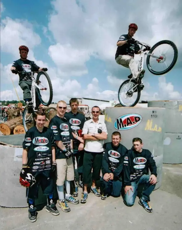 Team%20line%20up%20for%202002%20at%20NASS-2.webp