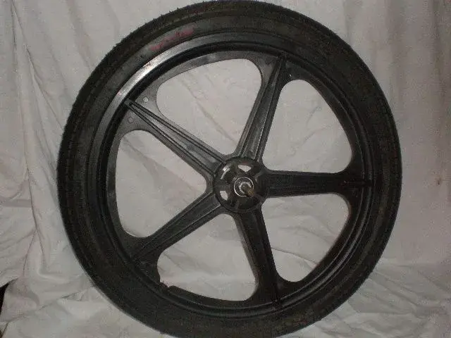 bmx wheels 002.webp