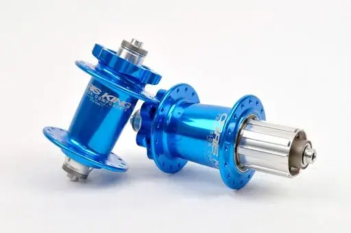 Chris King Turquoise ISO Hub.webp