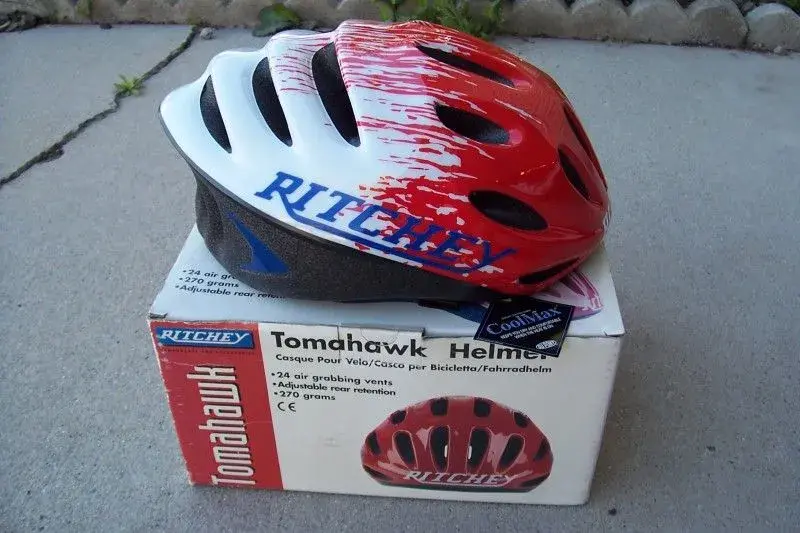 R.Tomahawc.webp