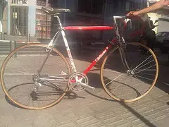 7562561632_54c035e4ae_m.webp