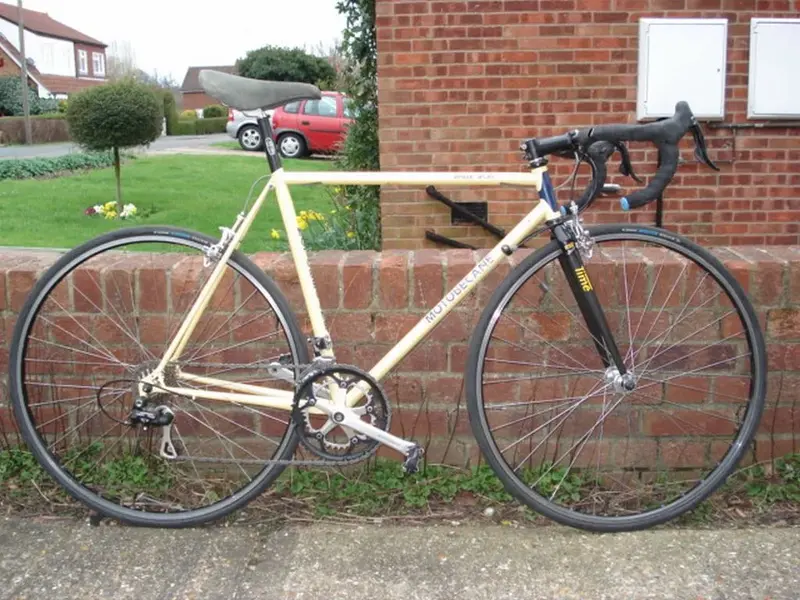 motobecane with time forks.webp