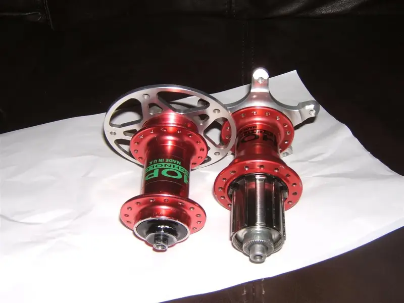 Hope bulb 5 bolt 003 (Large).webp