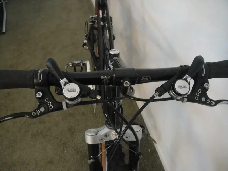 Mantis Levers.webp