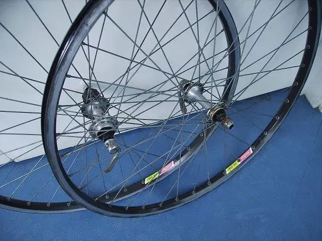 LX wheels 006.webp