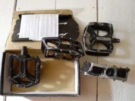 pedals 002.webp