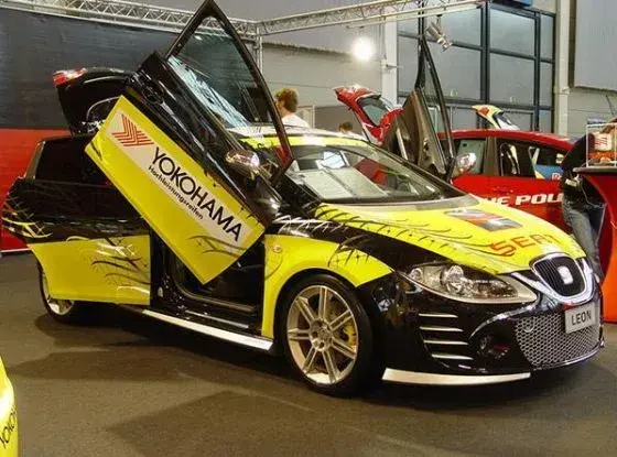 Seat-Leon-2.webp