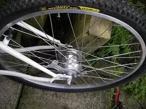16 SRAM P5 Wheel.webp