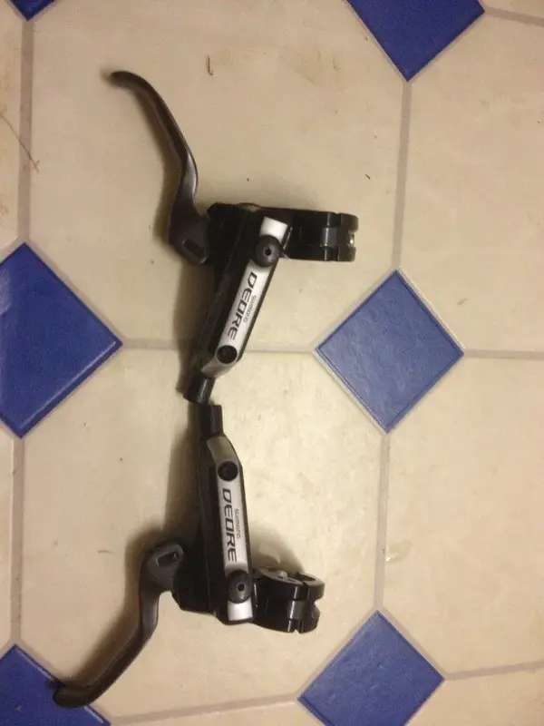 Shimano Deore Brake Levers.webp