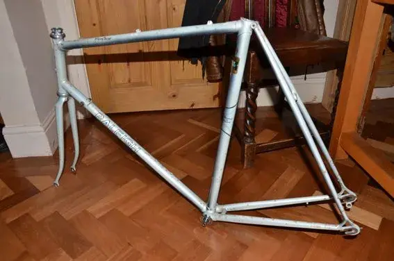 Frame L.webp