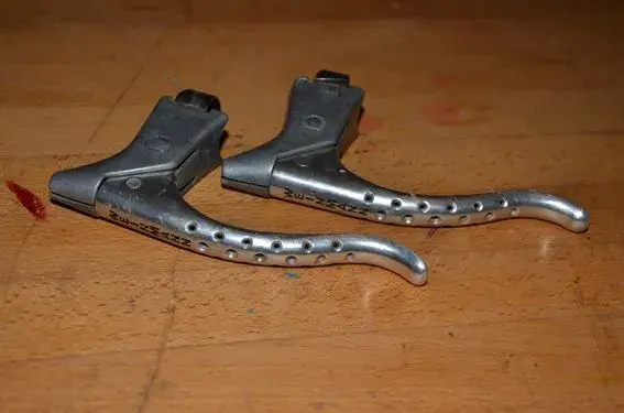 Weinmann levers.webp