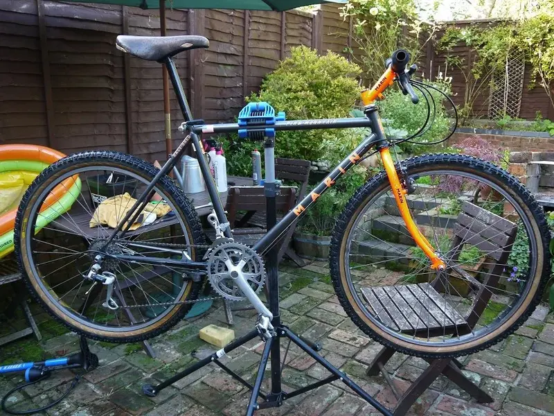 Shimano Exage Mountain groupset black Araya wheelset Retrobike