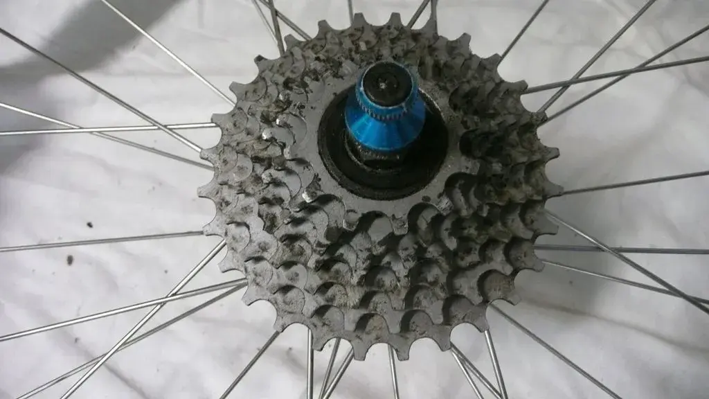 Suntour7sp.webp