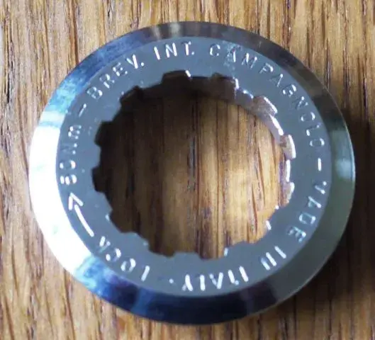 Campag lock ring.webp
