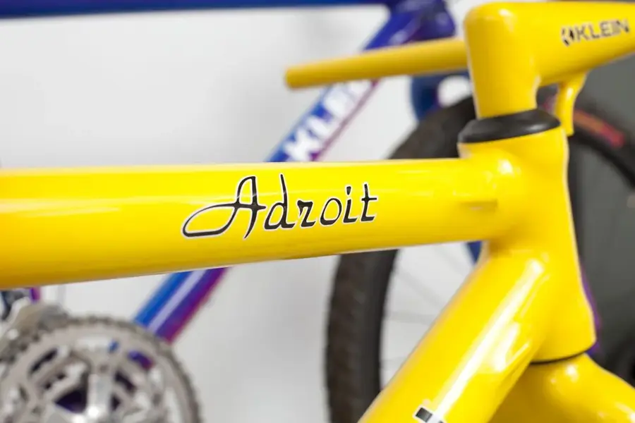 Adroit-01.webp