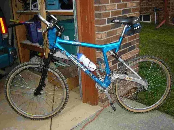 Proflex 755 Kinked Seat-tube.webp