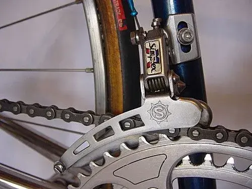 A-Derailleur-AV.webp
