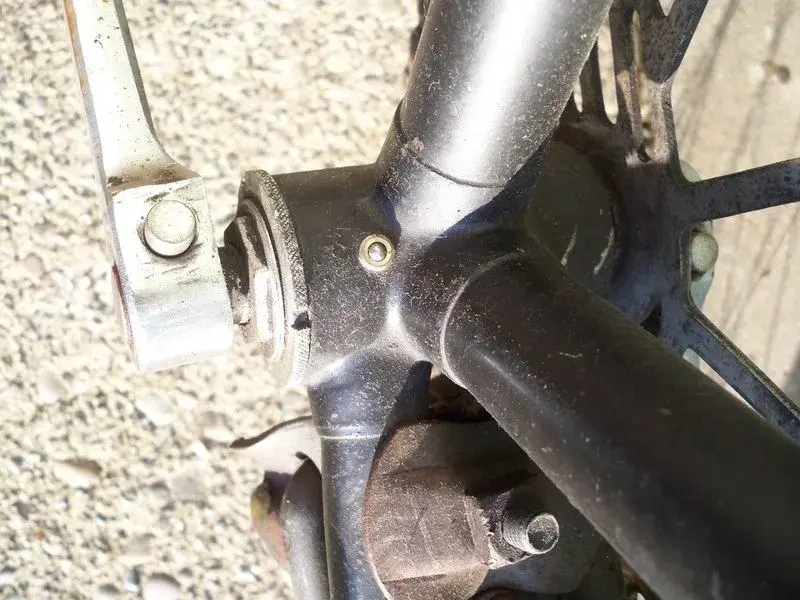 oil port 1953 rudge sports.webp
