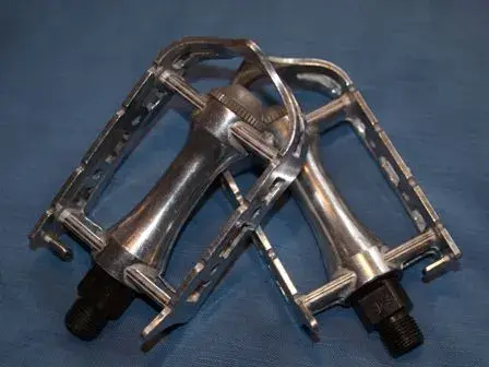 SP150 pedals.webp