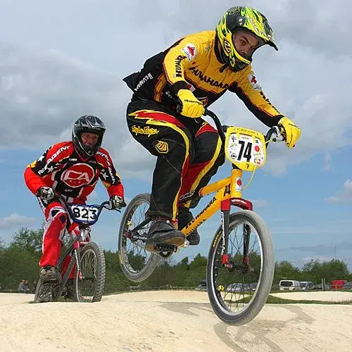 racing.webp