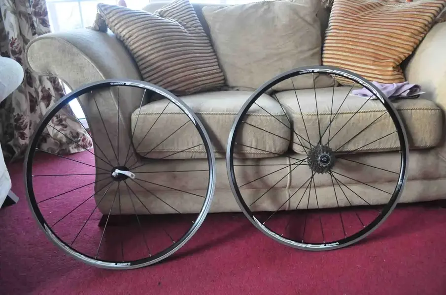 Shimano 501 wheelset 038resized.webp