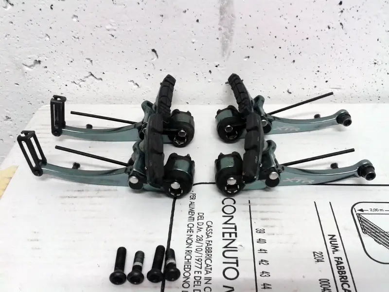V-Brake XTR F&R 2.webp