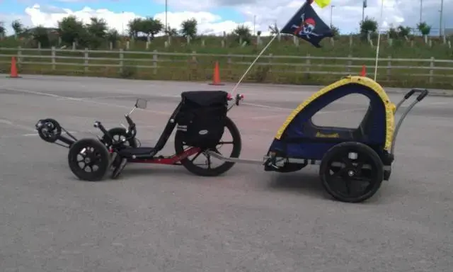 kmx.trailer.webp
