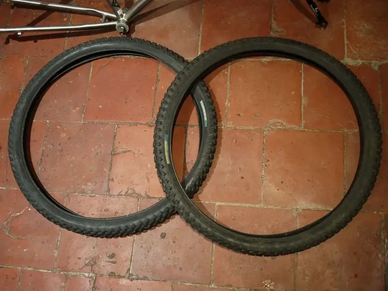 marin lite tyres 1.webp