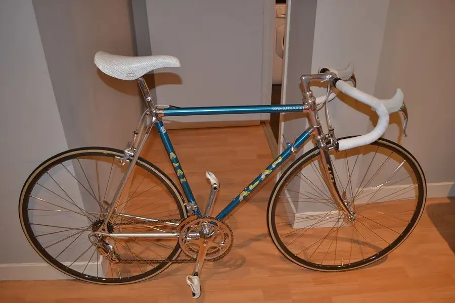 ALAN Corsa Super 1995.webp
