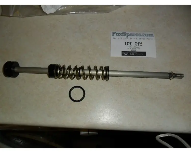 2008_Air_Piston_Assembly.webp