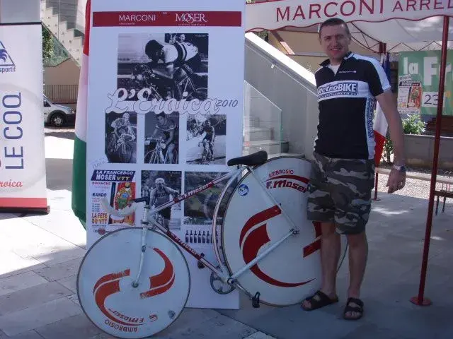 PA021732.webp