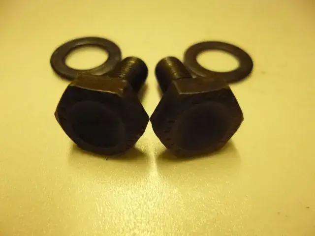 Campag BB Bolts 001.webp