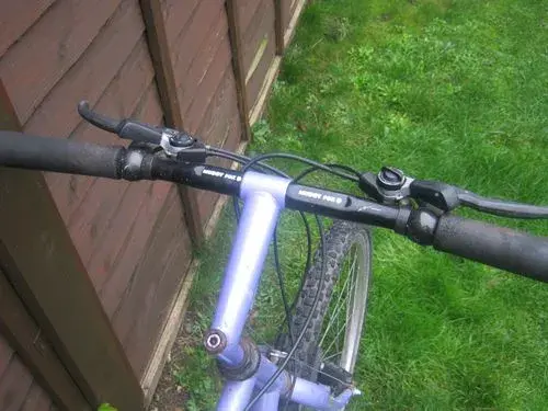 Front handlebars.webp