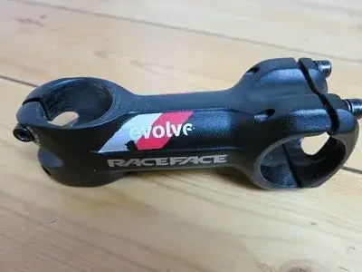 Raceface1.webp