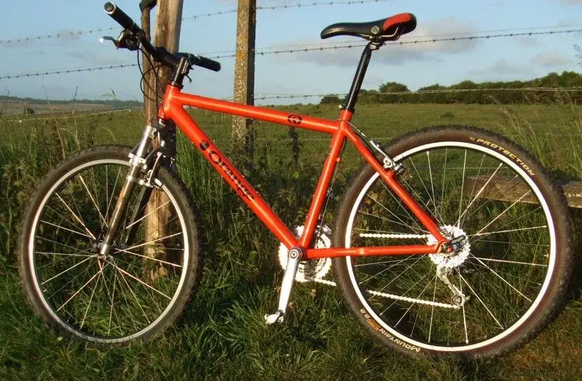 1998 Orange E4 size 17 w 1998 RC36.webp