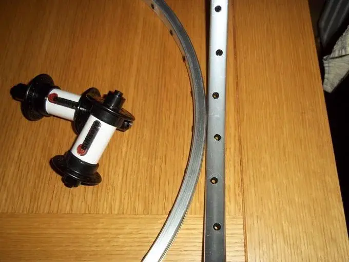 BONTRAGER%20ROLL%20DOWNS.webp