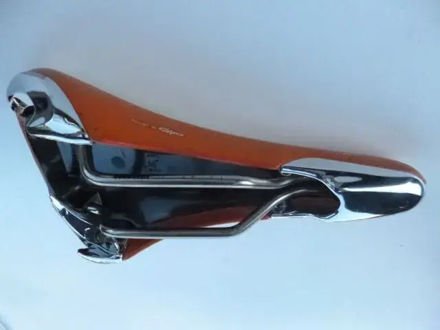 Fi,zik Poggio Titanium Saddle 004.webp