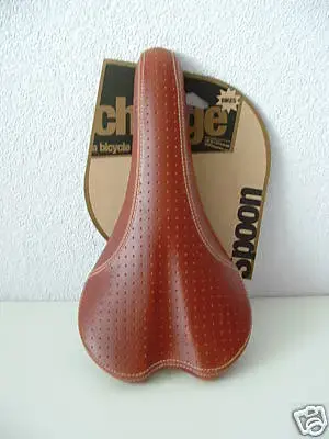charge saddle.webp