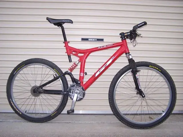 GT XCR 4000.webp