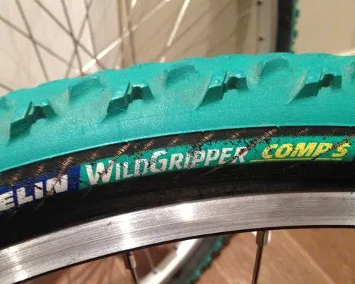 wildgripper-pair-black.webp