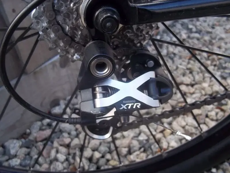 NEAR NEW AND UNUSED XTR MECHS,SHIFTERS,SPROCKETS,DISC BRAKES.webp