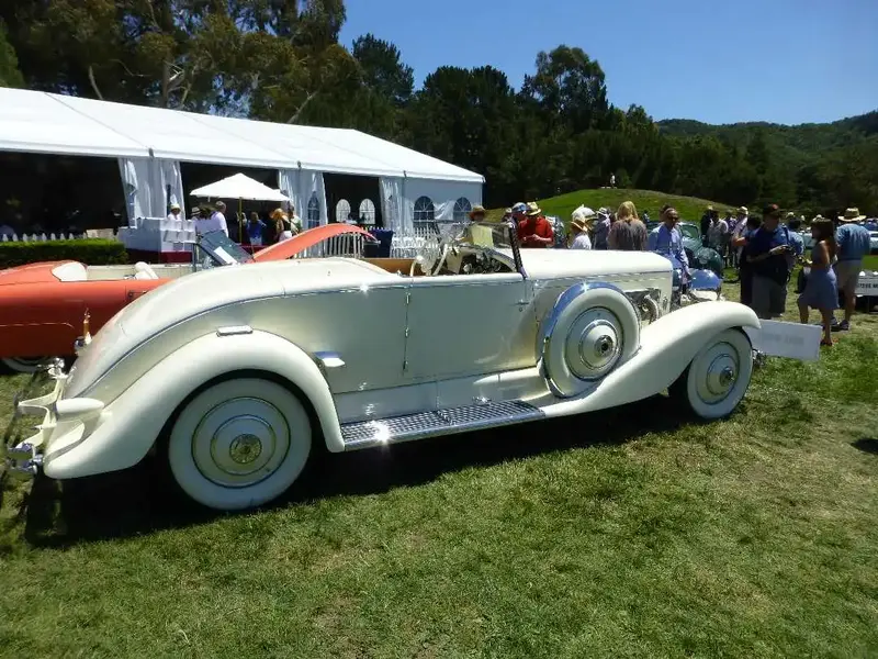 Mae West's Duesenberg.webp