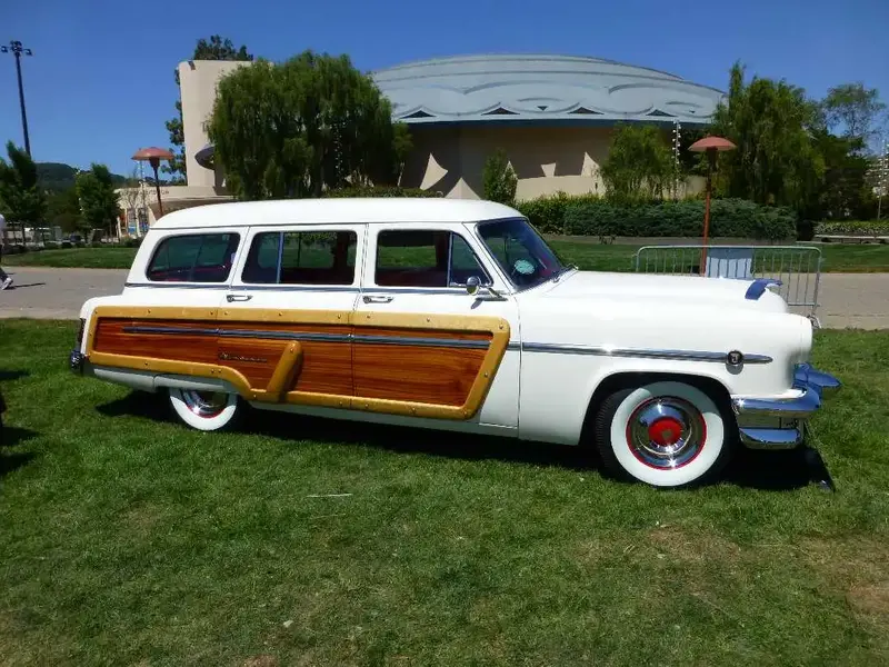 Woody Wagon 1.webp
