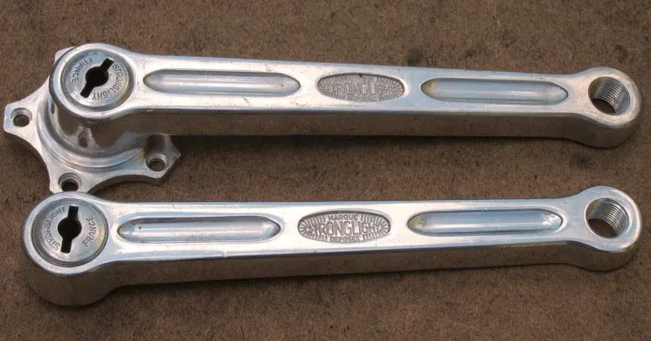 Stronglight-49D-crankset-NOS.webp