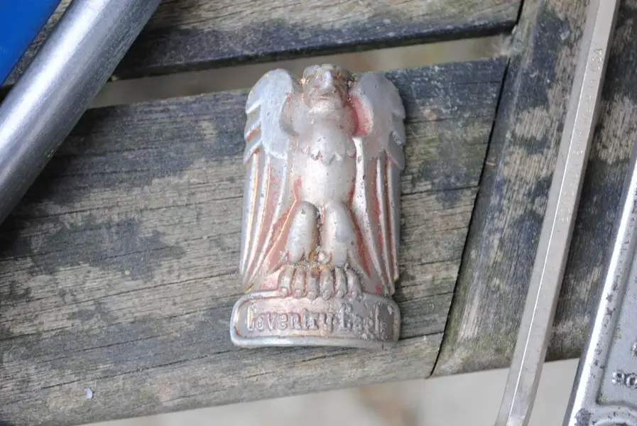 headbadge.webp