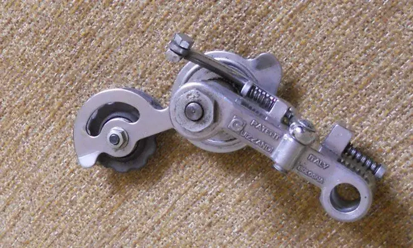 Guizzardi Rear mech.3.webp