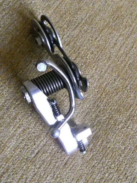 Guizzardi Rear mech.1.webp