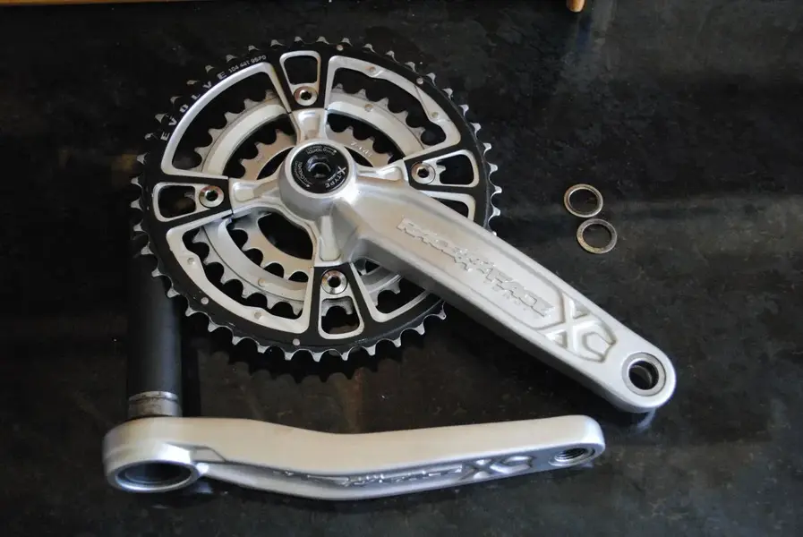 race face evolve xc chainset.webp