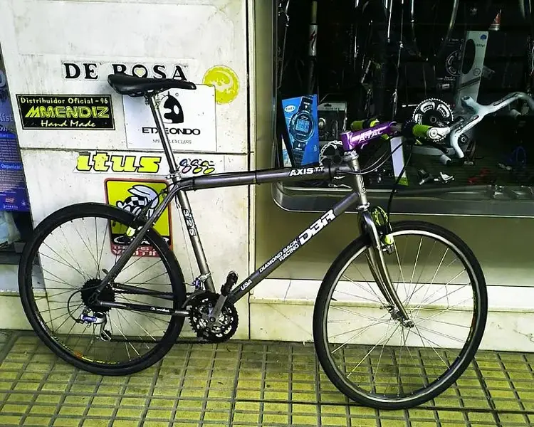 DBR AXIS TT.webp