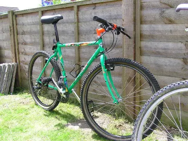 retro bikes 005.webp
